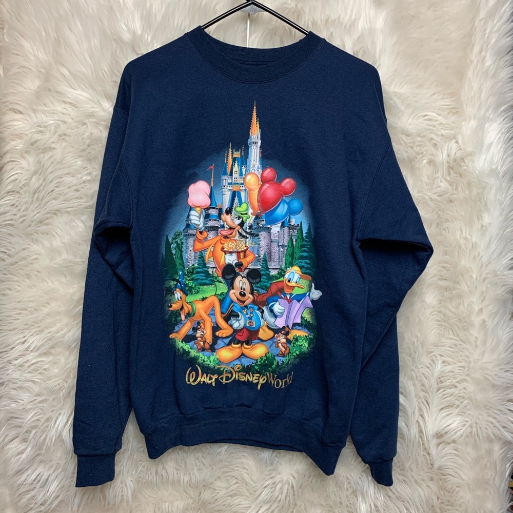 DISNEY SWEATER